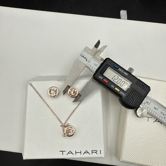 Tahari Necklace Earrings Set Champagne CZ Rose Gold Tone Bezel 18" Chain NIB - Picture 6 of 8